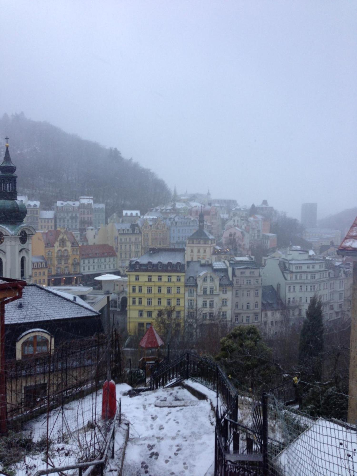 Apartamento Airy & Spacious Karlovy Vary